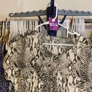 54 Marled Essetials. Snake Print Top